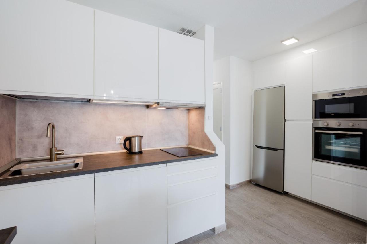 El Beril Apartment 阿德耶 外观 照片